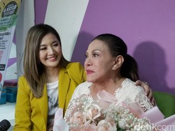 Belikan Tas dan Dompet, Asty Ananta yang Terus Beri Perhatian ke Mpok Atiek