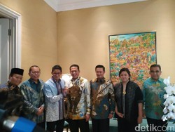 Pimpinan MPR Temui Sandiaga Undang ke Pelantikan Jokowi