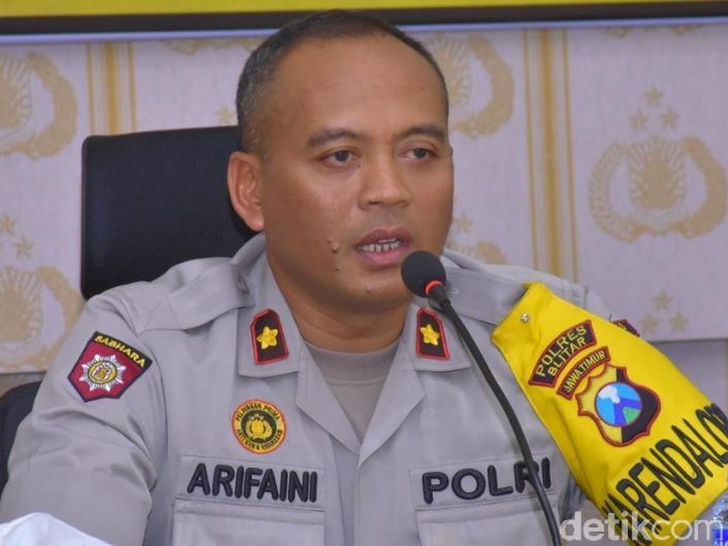 Jelang Pensiun, Kapolsek di Blitar Maju Pemilihan Kepala Desa Jelang Pensiun, Kapolsek di Blitar Maju Pemilihan Kepala Desa