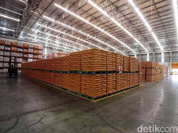 Melihat Pabrik Bahan Konstruksi Terbesar Asia di Cibitung