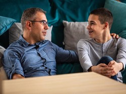 Bagaimana jika Jurusan Kuliah Tidak Disetujui Orang Tua? Ini 5 Tipsnya