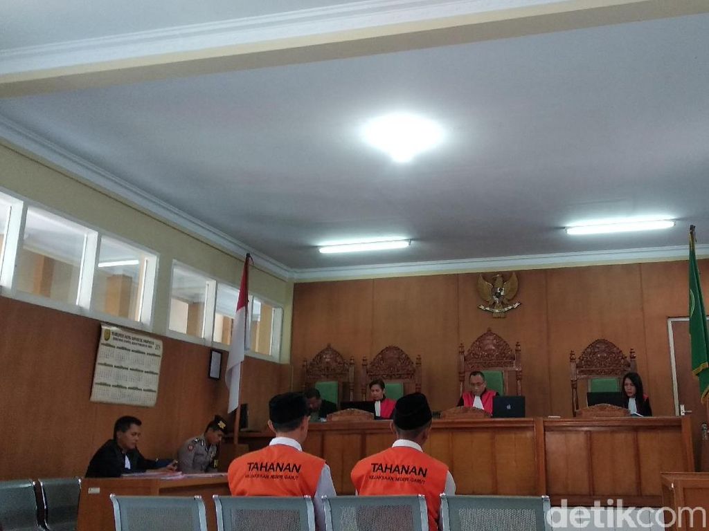 Kasasi Ditolak, Dua Pembunuh Sopir Online di Garut Tetap Dihukum Mati Kasasi Ditolak, Dua Pembunuh Sopir Online di Garut Tetap Dihukum Mati