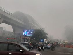 Parah, Kabut Asap Selimuti Palembang Pagi Ini