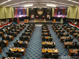 Anggaran Rp 3 Miliar Anggota DPRD DKI demi Seragam Dinas Anyar Anggaran Rp 3 Miliar Anggota DPRD DKI demi Seragam Dinas Anyar