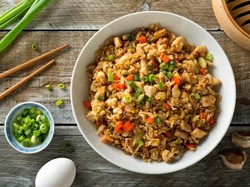 Resep Nasi Goreng Rumahan Hanya dengan 3 Bahan