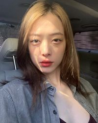Gempar! Sulli Ex Grup f(x) Meninggal Dunia