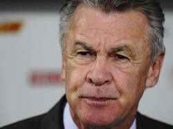 Kisah Stadion Ottmar Hitzfeld dan 1.000 Bola yang Lenyap