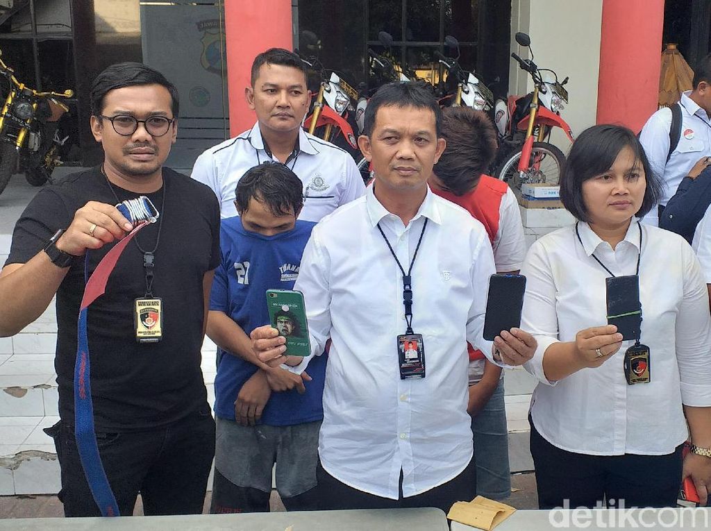 Berkat Patroli Cyber, Tawuran 2 Genk di Surabaya Dapat Digagalkan Berkat Patroli Cyber, Tawuran 2 Genk di Surabaya Dapat Digagalkan