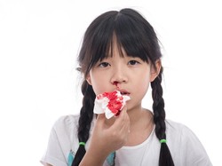 Apakah Mimisan Membatalkan Puasa? Ini Hukumnya dalam Islam