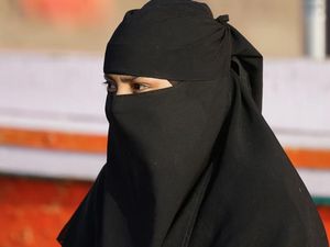 Gara-gara Viral, Cross Hijaber Ini Buang Baju Takut Diinvestigasi Gara-gara Viral, Cross Hijaber Ini Buang Baju Takut Diinvestigasi