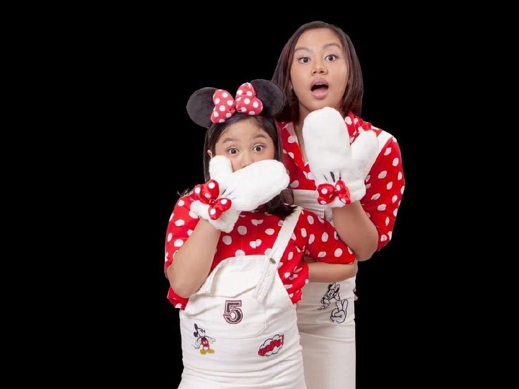 Ghea dan Ghia Kaget Masuk 3 Nominasi AMI Awards 2019 Ghea dan Ghia Kaget Masuk 3 Nominasi AMI Awards 2019