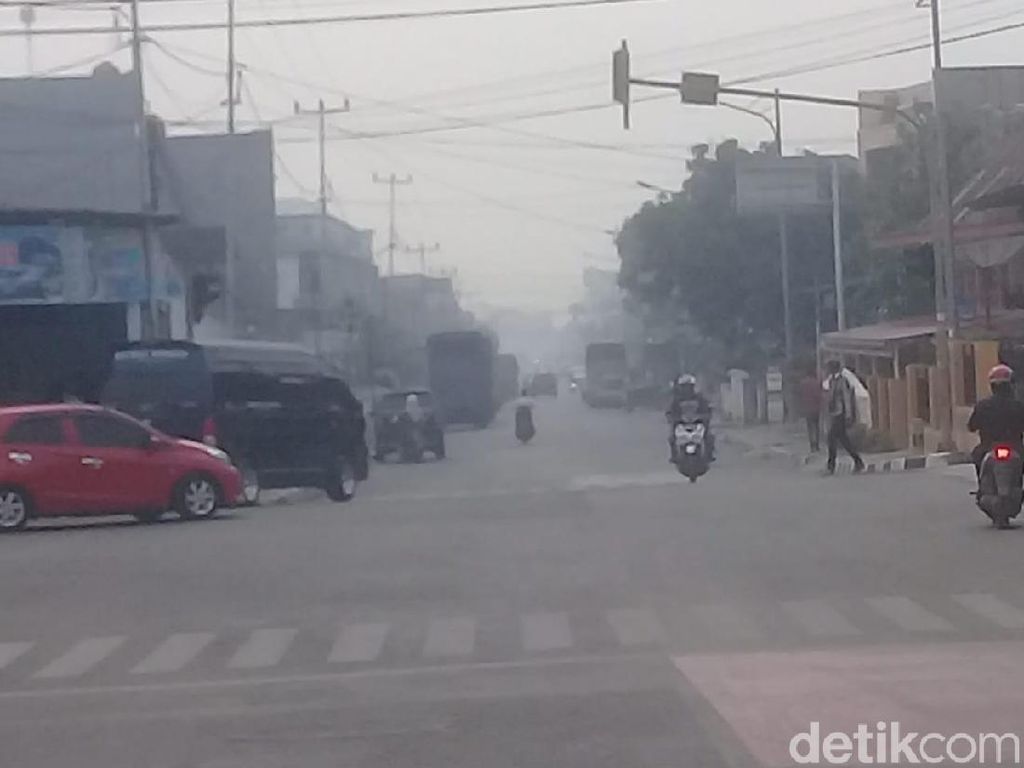 Kabut Asap Menyelinap ke Sungai Penuh dan Kerinci Jambi Kabut Asap Menyelinap ke Sungai Penuh dan Kerinci Jambi