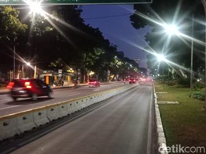 Tak Ada Aksi Demo, Lalin di Sekitar Istana Kembali Dibuka