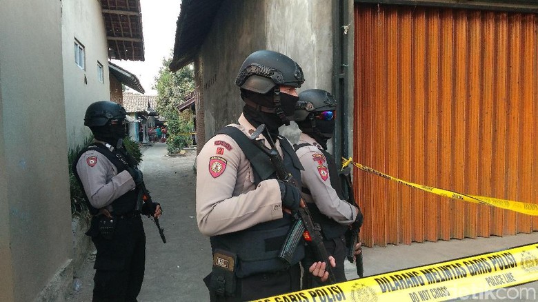 Hendak Dipakai Teroris Cirebon untuk Bikin Bom Racun, Apa ...