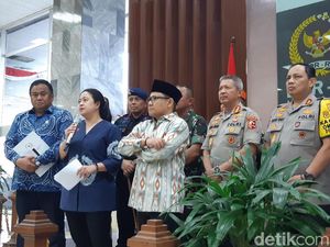 DPR Gelar Rapat Bersama TNI-Polri, Bahas Pengamanan Pelantikan Presiden DPR Gelar Rapat Bersama TNI-Polri, Bahas Pengamanan Pelantikan Presiden
