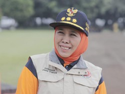 Tangani Kebakaran Gunung Arjuno, Khofifah Upayakan Water Bombing