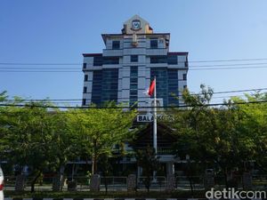 Daftar 19 Nama Lolos Seleksi Berkas Lelang Jabatan Dirut PD Pasar-RPH Makassar Daftar 19 Nama Lolos Seleksi Berkas Lelang Jabatan Dirut PD Pasar-RPH Makassar