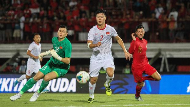 Timnas Indonesia kalah 1-3 dari Vietnam pada laga keempat Grup G Kualifikasi Piala Dunia 2022 di Stadion I Wayan Dipta, Gianyar, Selasa (15/10).