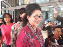 Menkes Nila Moeloek Hingga Said Aqil Jenguk Wiranto di RSPAD