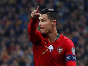 Top! Ronaldo Sudah 700 Gol