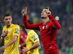 Ronaldo Tak Pernah Mengejar, tapi Selalu Dikejar Rekor