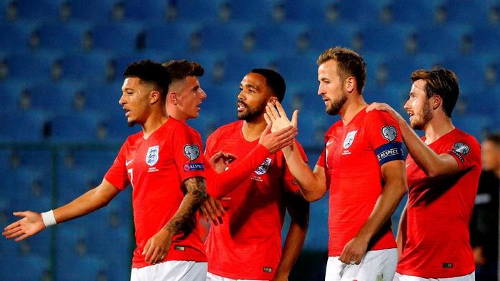 Inggris menang enam gol tanpa balas di kandang Bulgaria (REUTERS/Anton Uzunov) Inggris menang enam gol tanpa balas di kandang Bulgaria (REUTERS/Anton Uzunov)