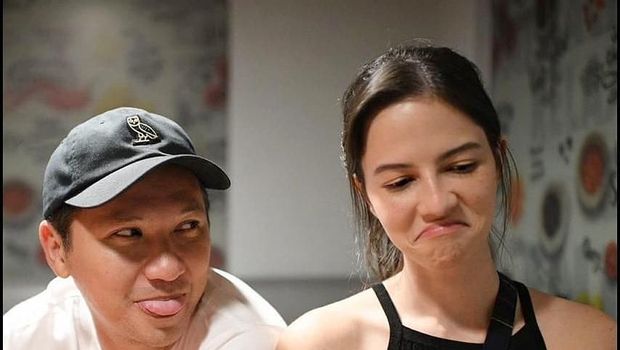Gading Marten dan Juria Hartsmann