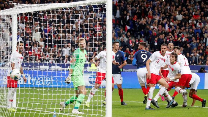 Prancis ditahan 1-1 oleh Turki di laga Kualifikasi Piala Eropa 2020 (Foto: REUTERS/Charles Platiau)