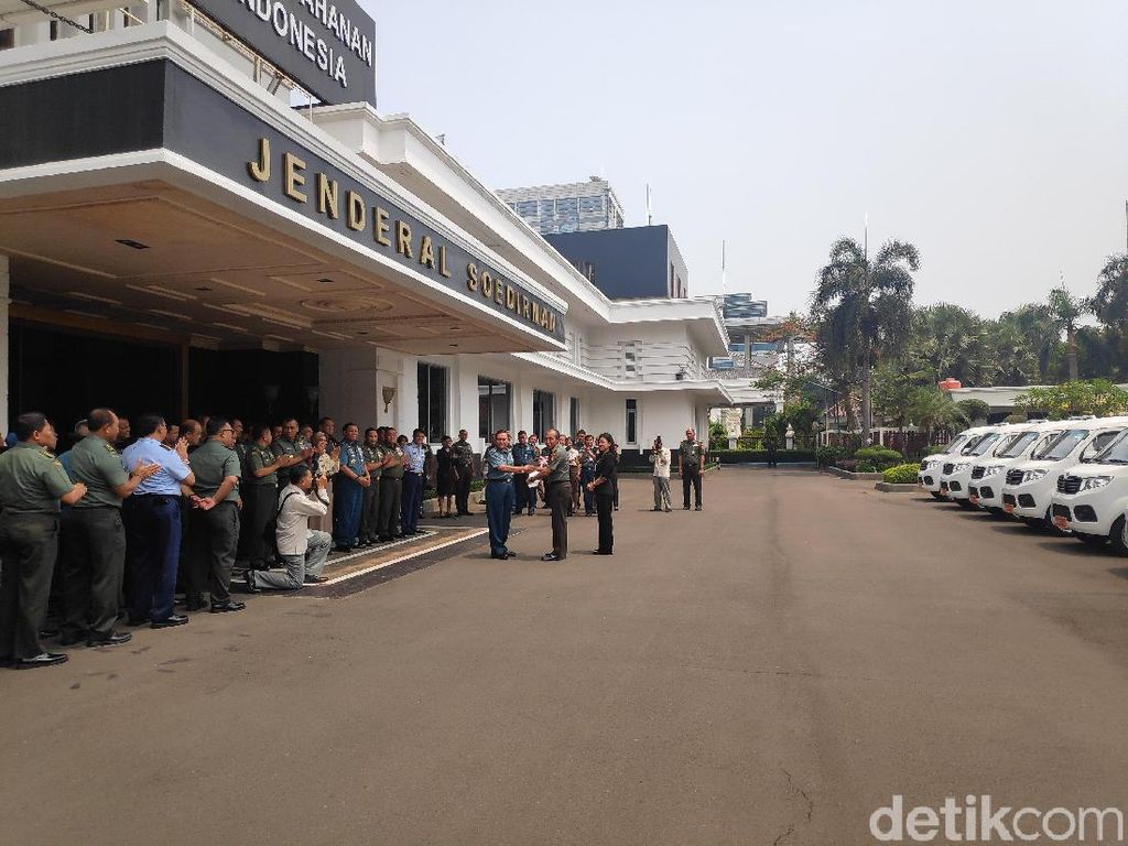3 Alasan Kemhan Larang Pegawai Pakai Zoom 3 Alasan Kemhan Larang Pegawai Pakai Zoom