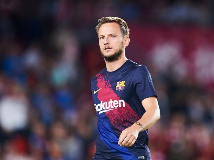 GRANADA, SPAIN - SEPTEMBER 21: Ivan Rakitic of FC Barcelona looks on during the warm up prior to the Liga match between Granada CF and FC Barcelona at Estadio Nuevo Los Carmenes on September 21, 2019 in Granada, Spain. (Photo by Aitor Alcalde/Getty Images)