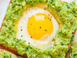 Bikin Sendiri Avocado Toast ala Kafe Buat Sarapan Sehat