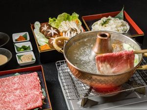 Restoran Shabu-shabu Pertama di Jepang Ini Berusia 100 Tahun Lebih Restoran Shabu-shabu Pertama di Jepang Ini Berusia 100 Tahun Lebih