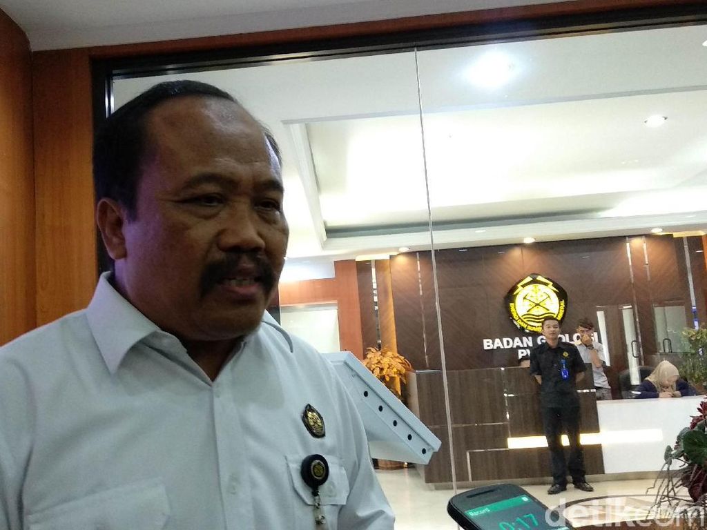 Aktivitas Vulkanik Menurun, Status Gunung Tangkuban Perahu Dievaluasi Aktivitas Vulkanik Menurun, Status Gunung Tangkuban Perahu Dievaluasi