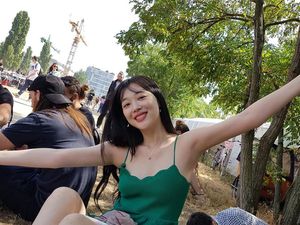 Amber Bicara soal Mendiang Sulli untuk Pertama Kalinya Amber Bicara soal Mendiang Sulli untuk Pertama Kalinya