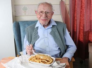 Capai Usia 107 Tahun, Kakek Ini Ungkap Rahasia Umur Panjangnya