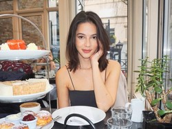 Juria Hartmans Pamer Perut Kotak-kotak, Gading Marten Nggak Iri?