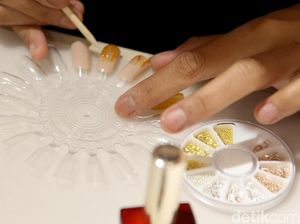 10 Tempat Nail Art di Surabaya, Pilih Desain Favoritmu!