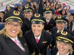 Terbangkan 120 Remaja Putri, Penerbangan Ini Tak Libatkan Pria