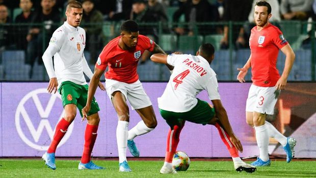 Marcus Rashford cetak gol pembuka yang spektakuler.
