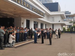 Beli 10 Mobil Esemka, Kemhan Ingin Utamakan Industri Dalam Negeri