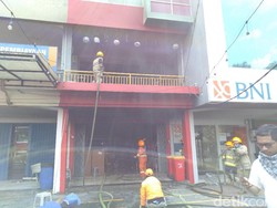 Baru Dibuka, Restoran Ramen di Cibiru Bandung Kebakaran