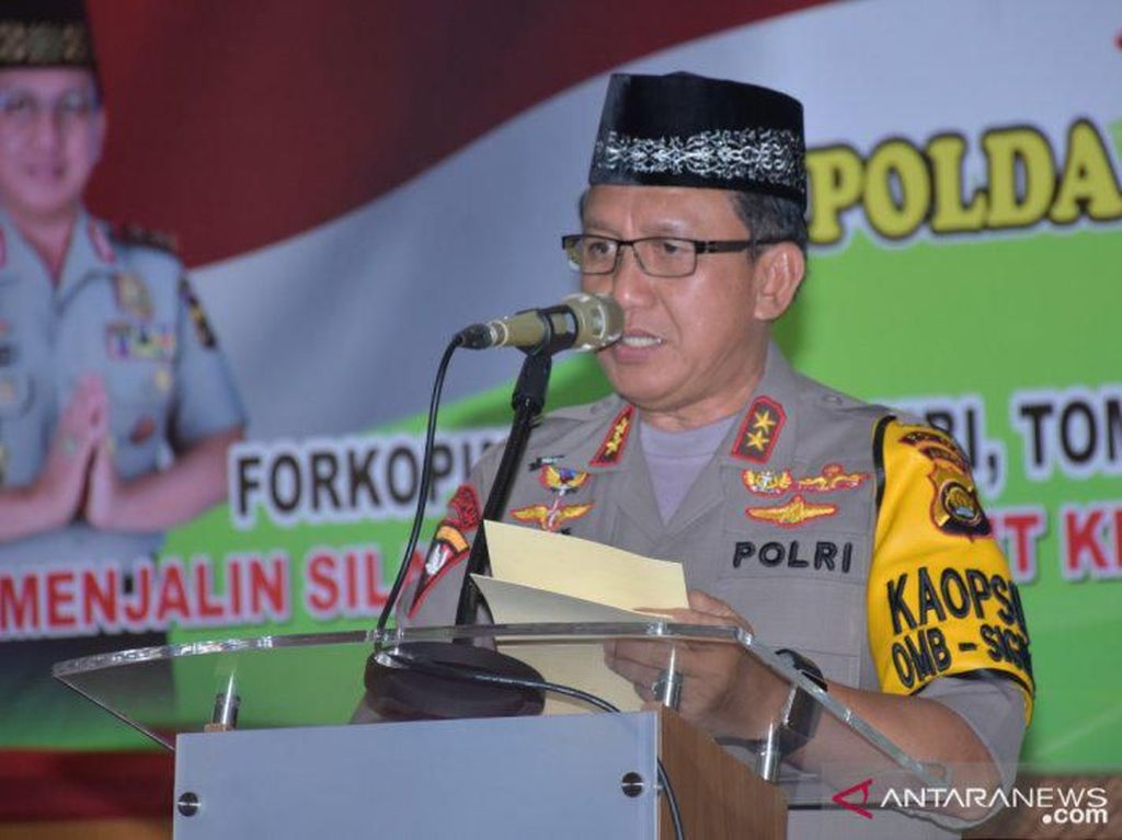 Polda Jambi Ajak Mahasiswa Jaga Kondisi Keamanan Saat Pelantikan Presiden Polda Jambi Ajak Mahasiswa Jaga Kondisi Keamanan Saat Pelantikan Presiden