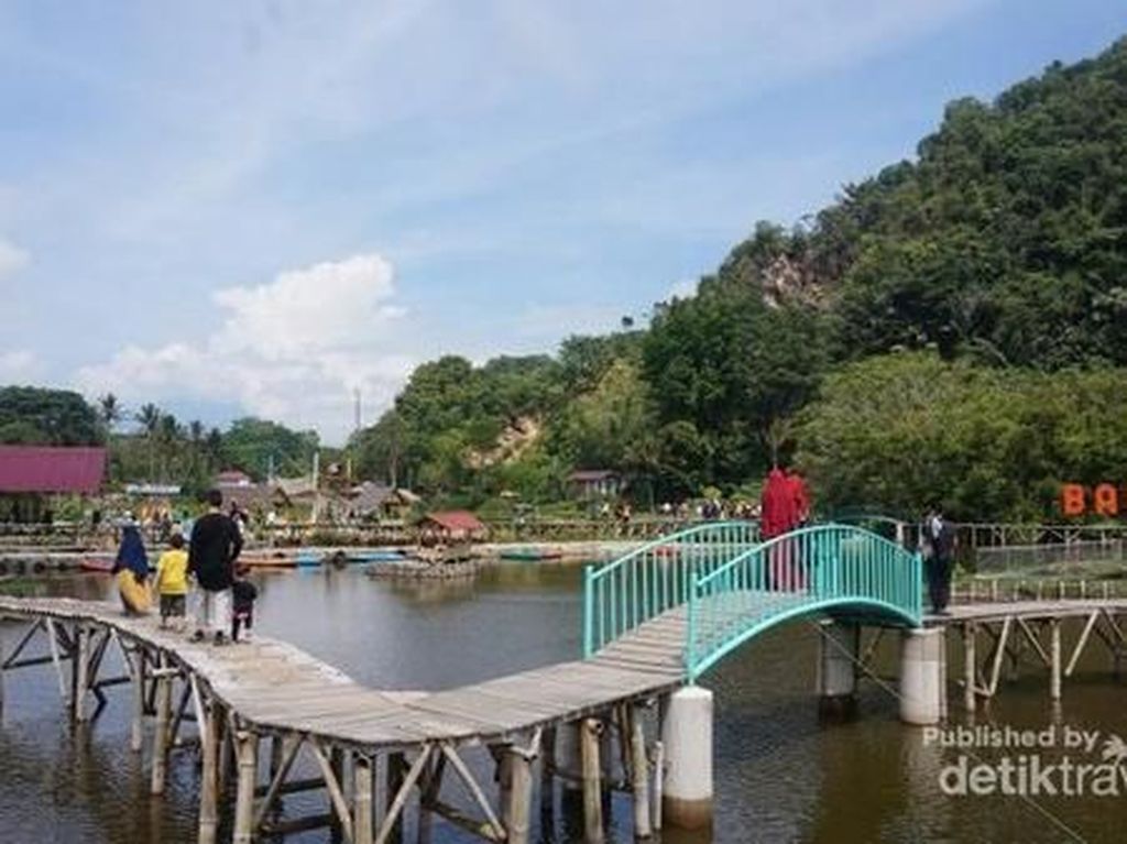 Bukittinggi Bikin Rawa-rawa Jadi Objek Wisata Eksotik Bukittinggi Bikin Rawa-rawa Jadi Objek Wisata Eksotik