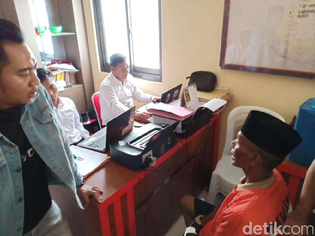 Polisi Tangkap Pria Pemerkosa Anak Tiri yang Dituduh Pelakor Polisi Tangkap Pria Pemerkosa Anak Tiri yang Dituduh Pelakor