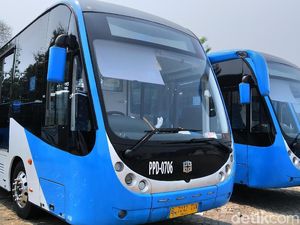 59 Bus TransJ Zhongtong Bebas Video Vulgar, Sudah Bisa Mengaspal 59 Bus TransJ Zhongtong Bebas Video Vulgar, Sudah Bisa Mengaspal
