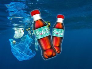 Coca-Cola Mulai Produksi Botol Daur Ulang dari Sampah Laut Coca-Cola Mulai Produksi Botol Daur Ulang dari Sampah Laut