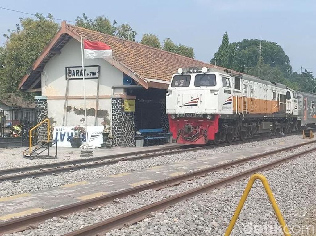 Uji Coba Jalur Ganda Madiun-Ngawi Aman, Tapi 3 Kereta Api Terlambat Uji Coba Jalur Ganda Madiun-Ngawi Aman, Tapi 3 Kereta Api Terlambat
