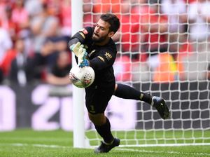 Sudah Latihan Normal, Alisson Comeback Lawan MU?
