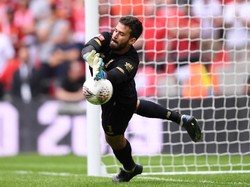 Sudah Latihan Normal, Alisson Comeback Lawan MU?