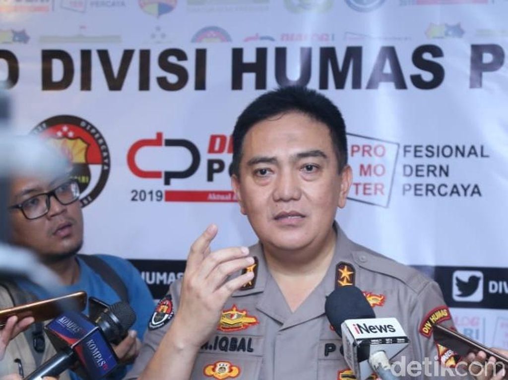 Polri Sebut Ada Polwan Selain Nesti yang Terpapar Paham Radikal Polri Sebut Ada Polwan Selain Nesti yang Terpapar Paham Radikal